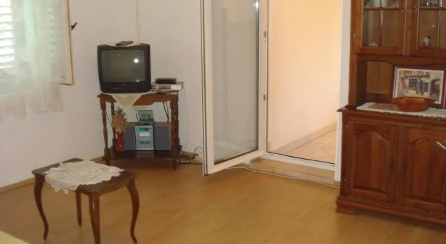 Jelena Apartment, Book Apartment Tkon Pasman Island