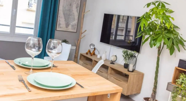 Апартаменты Charmant appartement 4 personnes en centre-ville