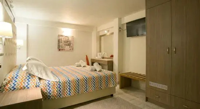Номер Economy City Life Port Hotel