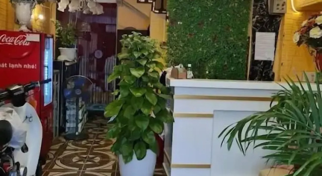 Trang Anh Hotel HN - by BAY LUXURY, Забронировать Хостел Отели Кау Гиай с парковкой, Парковка