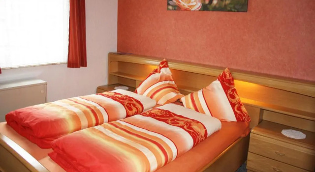 Ferienhaus Haus am Medebach, Забронировать Отель Ольсберг 