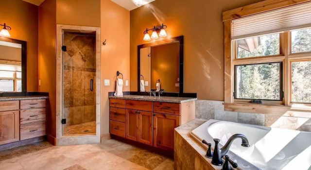 Lone Hand Lodge by RedAwning, Varaa Hotelli Breckenridge Vail Ski