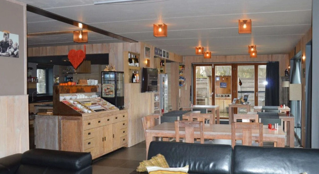 Luxurious Holiday Home in Heyd Durbuy with Sauna And Pool