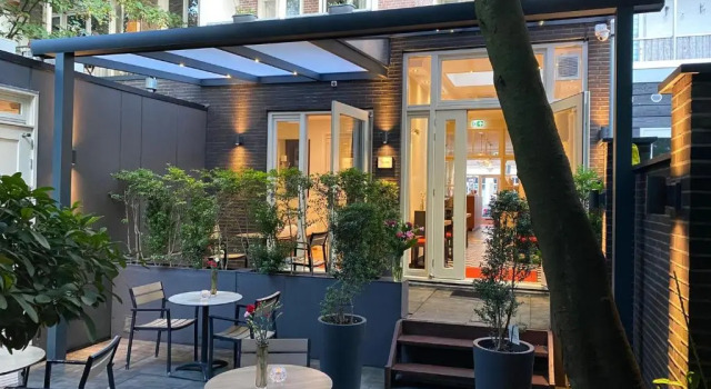Трёхместный номер Standard с видом на сад Alp Hotel