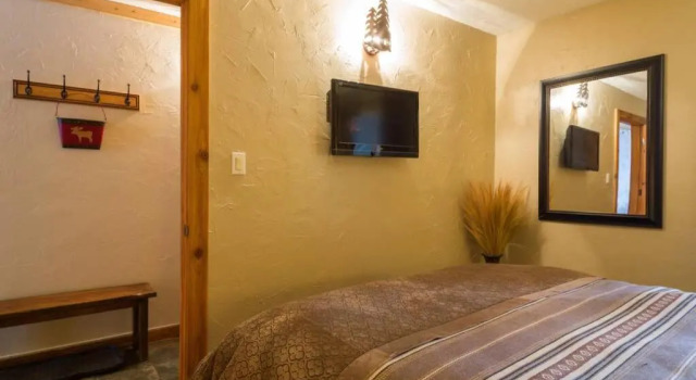 #212 1br Condo Across from PC Resort