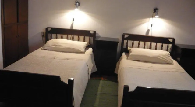 Hotel Tamaris, Book Hotel Kastel Kambelovac Kaštela