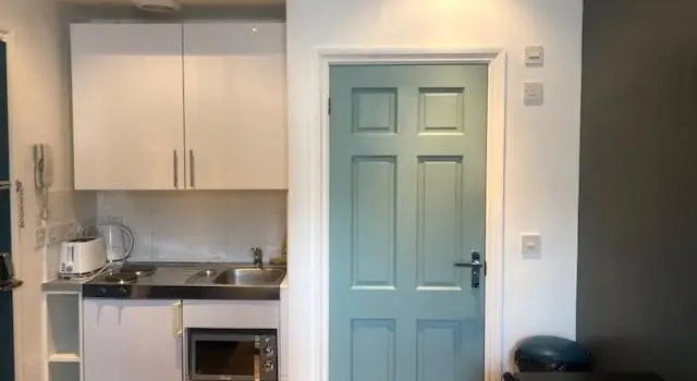 Stylish Studio Room in Brixton - E