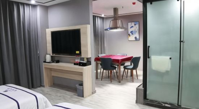 Люкс Haifanxing Chain Hotel (Xiantao Aishang)