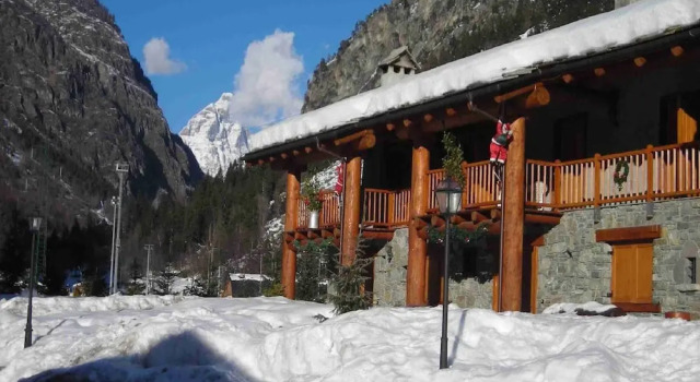 Апартаменты Apartment in Antey-saint-andre Near Ski Area