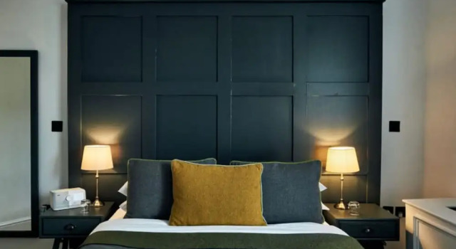 Двухместный номер Standard The Browns Hotel