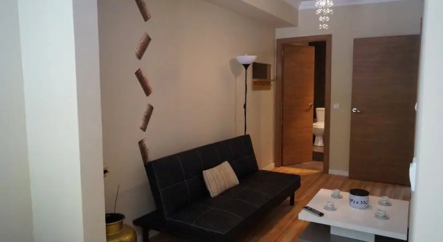Четырёхместный номер Standard с балконом Good-Home Paseo de Gracia