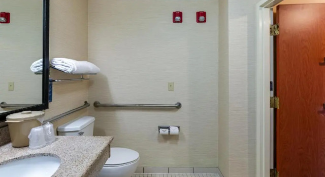 Номер Standard Fairfield Inn & Suites by Marriott Atlanta Stonecrest