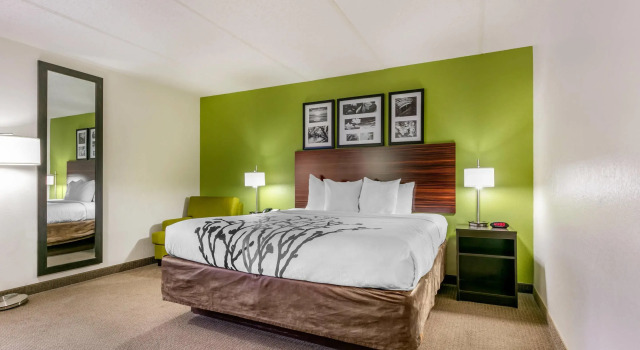 Двухместный номер Standard Sleep Inn & Suites near Sports World Blvd