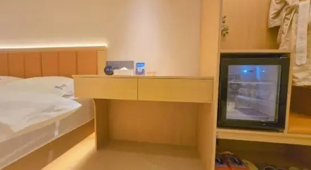 Люкс Deluxe Guantang Hotel