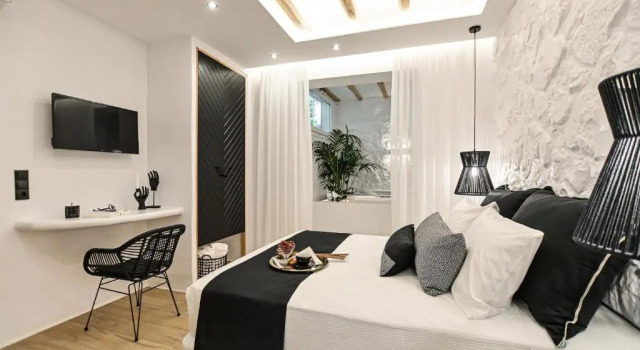 Апартаменты Mythos Luxury Suite