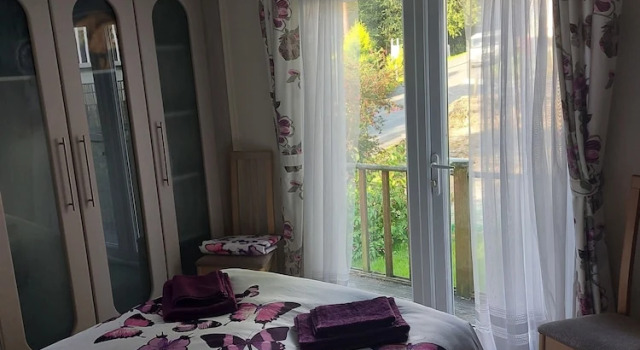 Номер Standard Lodge - Sleeps 6 With Pool Access