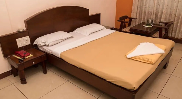 Woodside - The Business Class Hotel, Rezervovat Hotel Hotely v Bangalore s parkováním, Parkování