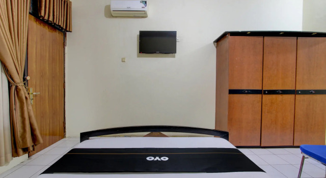 Deluxe room Capital O 93024 Hotel Ganesha