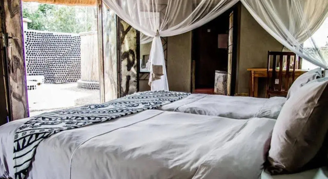 Munga Eco-Lodge, Book Hotel Hotels in Livingstone with Parking, Parking