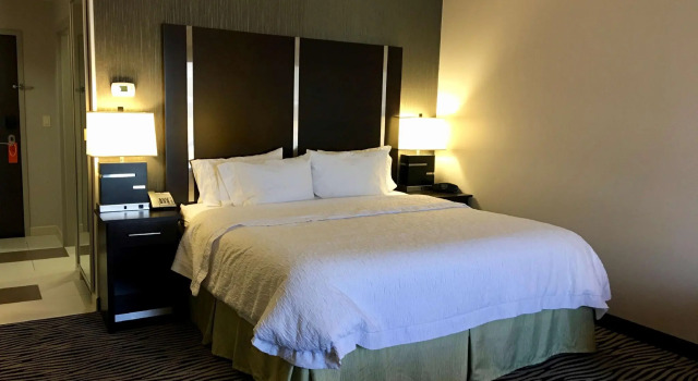 Двухместный номер Hampton Inn and Suites Tulsa Central