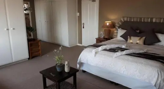 Bella Vista Guest House Umhlanga La Lucia, Забронировать Гостевой дом Ла-Лусия Дурбан