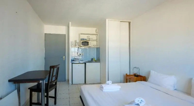 Студия Standard Residhotel Cannes Festival