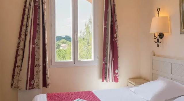Коттедж Дуплекс с 3 комнатами Village Le Rouret Pierre & Vacances
