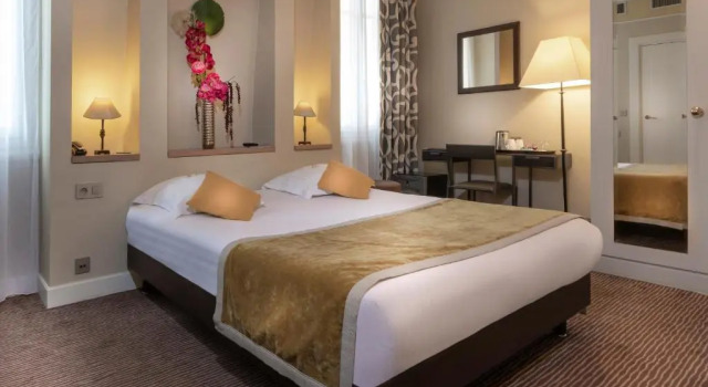 Номер Prestige Hôtel Du Bois Champs-Elysées