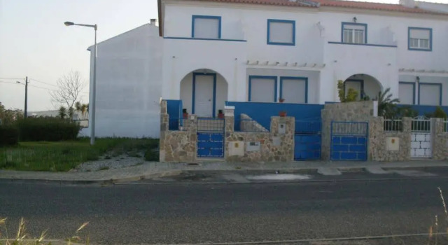 Villa Florencia, Забронировать Вилла Коттеджи Назаре, рядом с Арена Праса де Торос, Коттедж