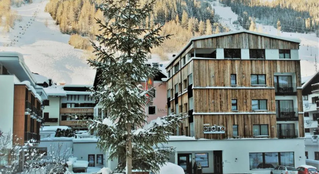 Hotel Andino, Забронировать Отель Отели Санкт-Антон-ам-Арльберг 4 звезды, рядом с Arl.rock Sport Park, 4*