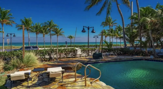Studio On The Sand! Wake Up To The Waves/30day Min Studio Bedroom Home