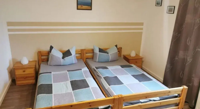 Kubis Modern Retreat