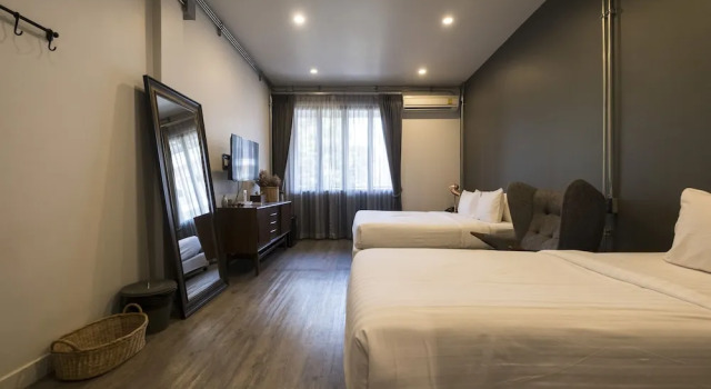 Семейный номер Standard с балконом Iron32 Hotel
