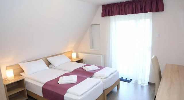 Hévízi Tópark Panzió, Prenota Hotel Hotel a Zala con colazione, Colazione