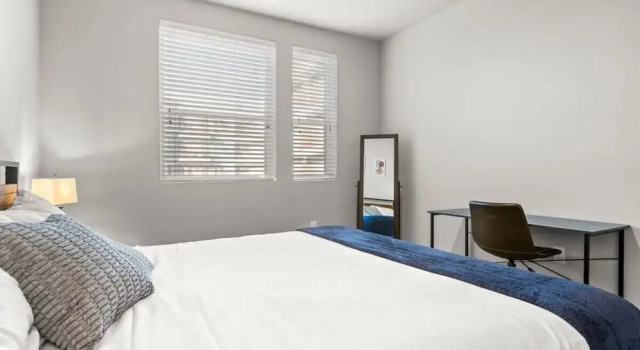 Апартаменты Premier CozySuites at Downtown Phoenix