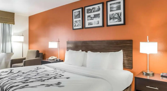 Номер Standard Sleep Inn & Suites North Liberty - Liberty City