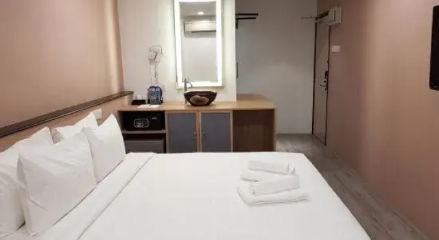 Полулюкс Bloommaze Boutique Hotel Klang