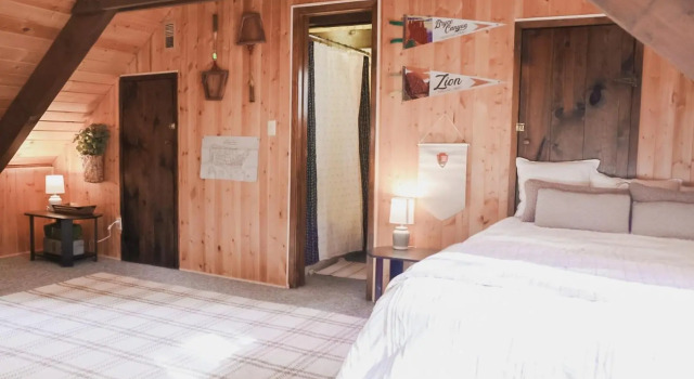 Cabin in the National Forest near Brian Head, Bryce Canyon and Zion, Boek Hotel Duck Creek Village 