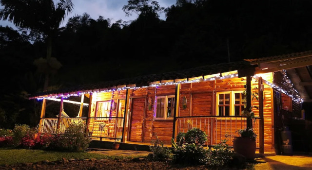 Refugio Puente Explanacion Ecolodge, Rezervovat Hotel Hotely v Santander s parkováním, Parkování