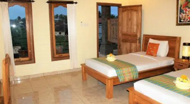 Restu Ubud Villa, Забронировать Гостевой дом Отели провинции Бали с завтраком, Завтраки