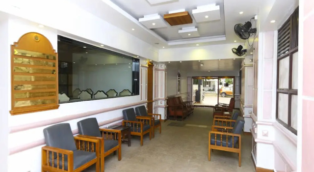 OYO 6759 Hotel Sky Park, Забронировать Отель Отели штата Тамилнада с завтраком, Завтраки