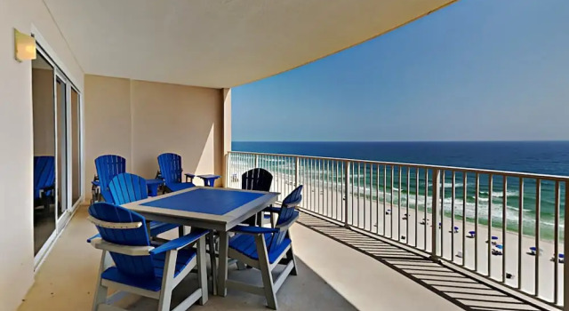 Номер Standard с балконом и с видом на океан Regency Isle by Southern Vacation Rentals