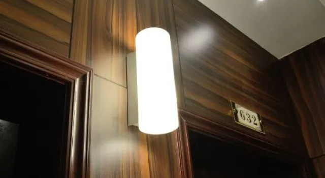 Yong Yi Hotel, Rezerwuj Hotel Hotele w Jiangmen z parkingiem, Parking