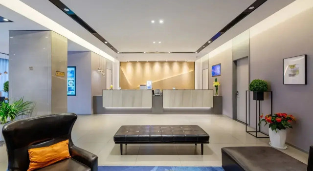 Homeinn Selected Hotel (Changsha Xindaxin Wu Yi Square Subway Station)
