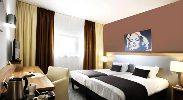 Beachfront Hotel, Забронировать Отель Вунгтау Бариа-Вунгтау, рядом с Ho May Culture and Ecotourism Park