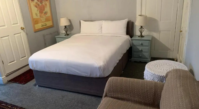 Четырёхместный номер Standard The Red House Guest House