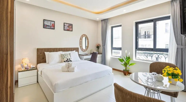 Двухместный номер Deluxe The Royal Hotel & Apartment - Phu My Hung