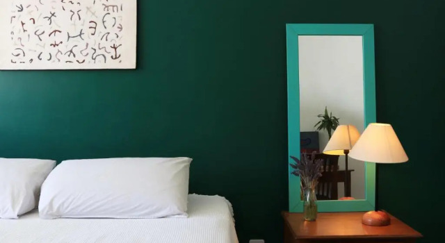 Люкс GayFriendly Hostel BSB Airport