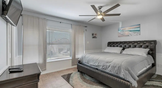 New! Stunning House w/ Pool & 1 Block From Beach!
