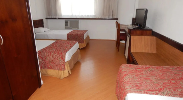 Трёхместный номер Standard Hotel Dan Inn Curitiba Centro By Nacional Inn